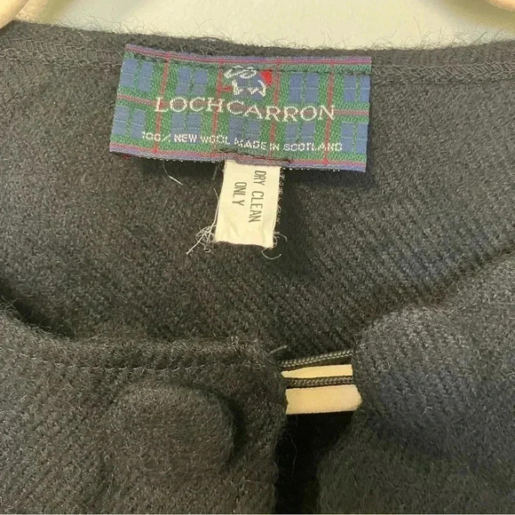 Lochcarron 100% new wool  black cape - Picture 3 of 3